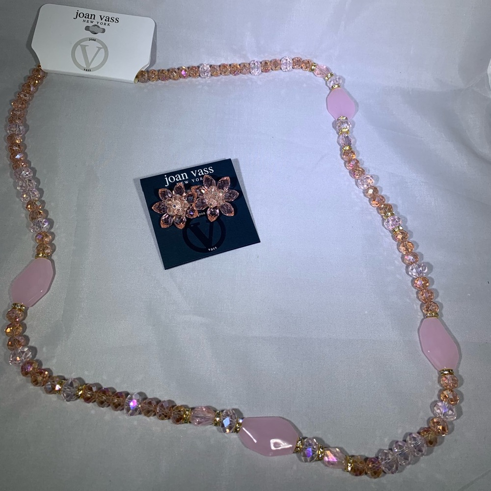 Necklace and earring bundle